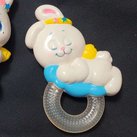 Vintage Angel Bunny‎ Mattel Baby Teething Ring Sleeping on a Blue Cloud Teething - Picture 1 of 6